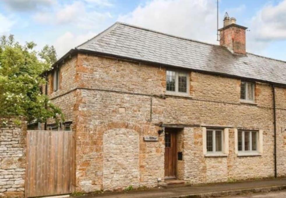 18th Cent - 5min Drive Soho Holiday home *